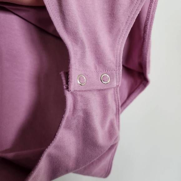 GAP one-piece bodysuit - Picture 5 of 5